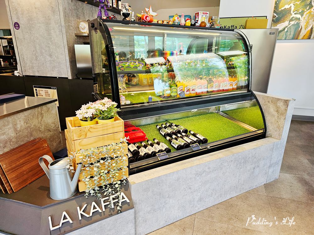 六角咖啡LA KAFFA-飲料櫃
