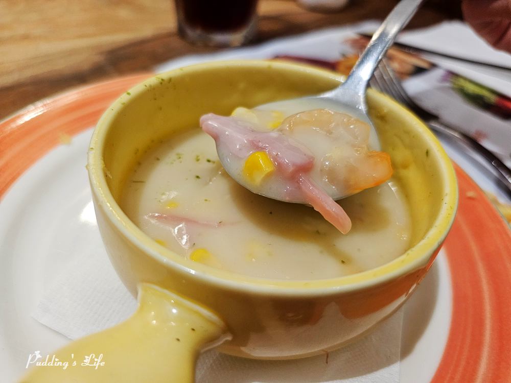 歐鄉牛排-兒童餐海鮮玉米濃湯